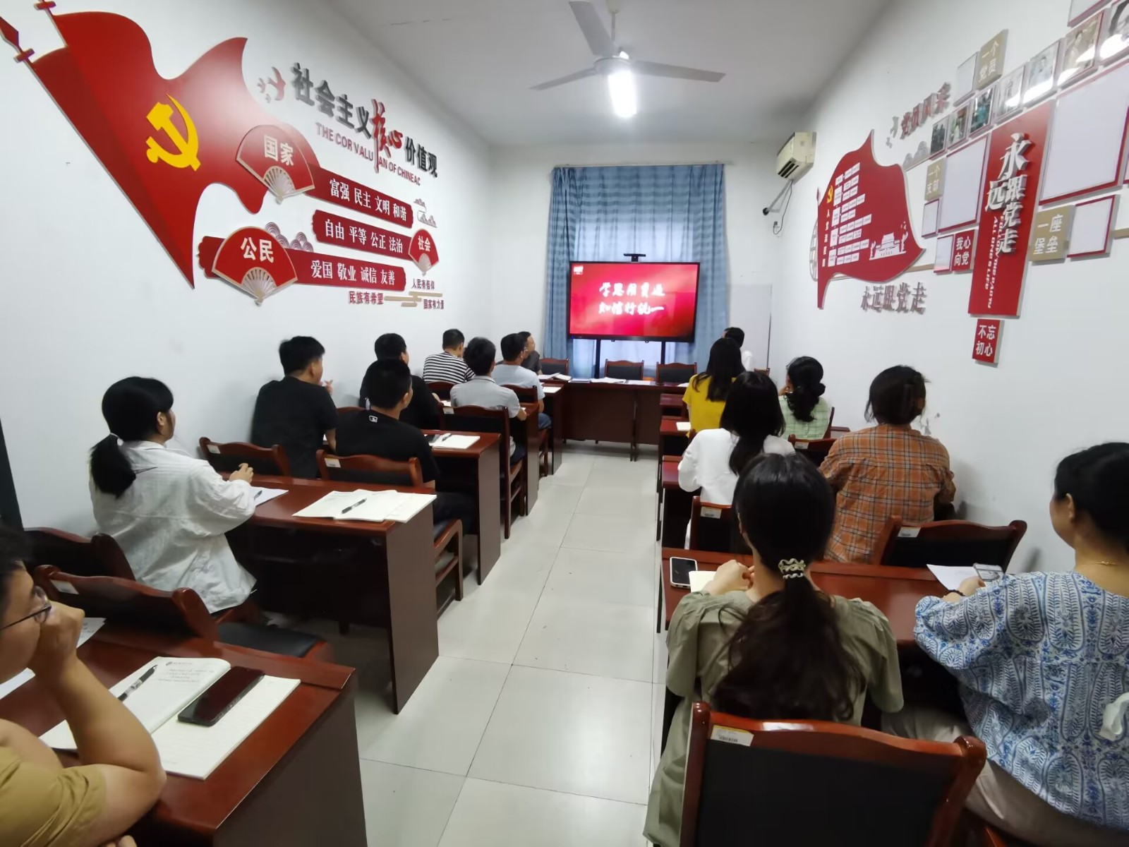 廉政2.jpg 廉政2.jpg